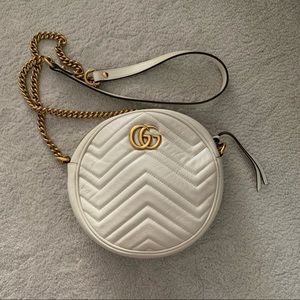GG Marmont mini round shoulder bag